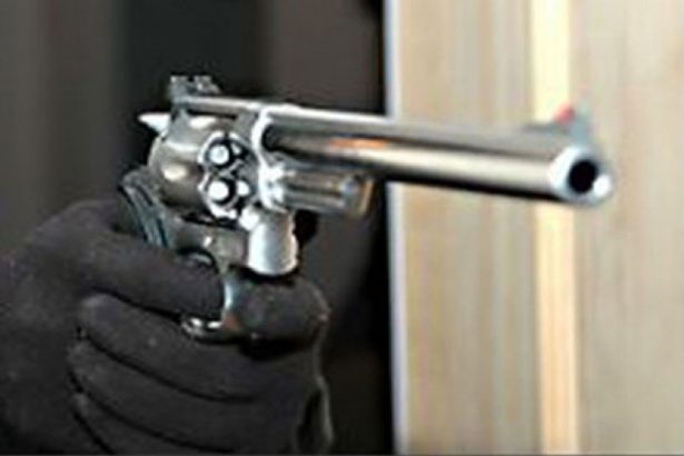 Ilustrasi: pistol
