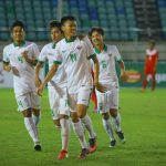 Gelandang Timnas Indonesia U-19, Feby Eka Putra (ketiga dari kanan) saat merayakan gol ke gawang Filipina pada laga Piala AFF U-19, Kamis (7/9).