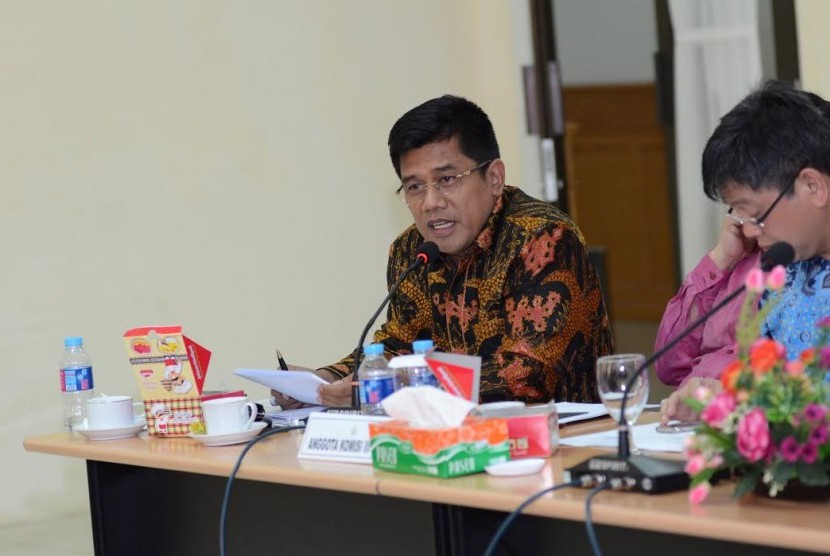 Anggota Komisi III DPR Muslim Ayub saat pertemuan dengan Kapolda Aceh dan BNNP di Banda Aceh, Senin (31/10).