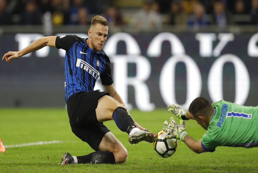 Pemain Inter Milan Skriniar