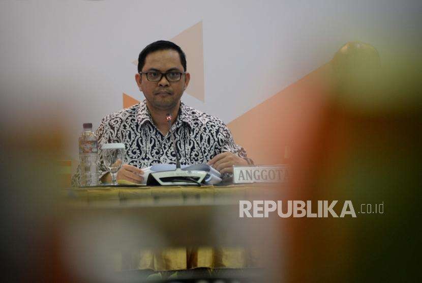 Anggota KPU, Viryan