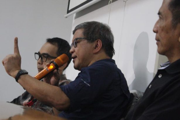 Komentar Rocky Gerung soal Munaslub Kadin